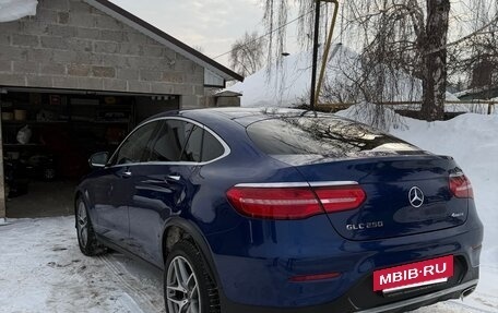 Mercedes-Benz GLC Coupe, 2019 год, 4 200 000 рублей, 2 фотография