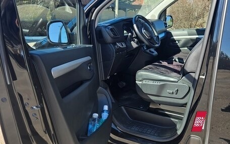 Peugeot Traveller I, 2021 год, 5 500 000 рублей, 12 фотография