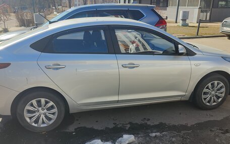 Hyundai Solaris II рестайлинг, 2021 год, 1 700 000 рублей, 5 фотография