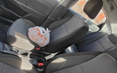 Hyundai Solaris II рестайлинг, 2021 год, 1 700 000 рублей, 14 фотография