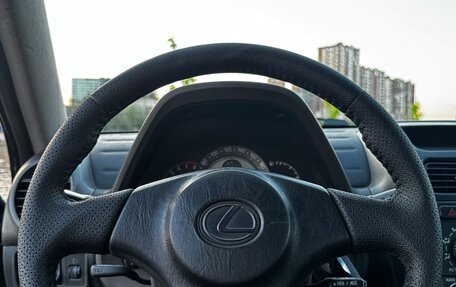 Lexus IS II рестайлинг 2, 2000 год, 730 000 рублей, 3 фотография