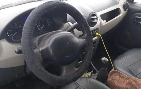 Renault Logan I, 2006 год, 260 000 рублей, 3 фотография