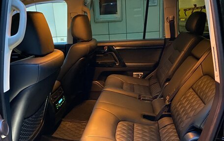 Toyota Land Cruiser 200, 2011 год, 3 700 000 рублей, 10 фотография