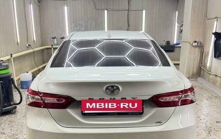 Toyota Camry, 2019 год, 3 250 000 рублей, 5 фотография