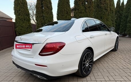 Mercedes-Benz E-Класс, 2018 год, 4 400 000 рублей, 4 фотография