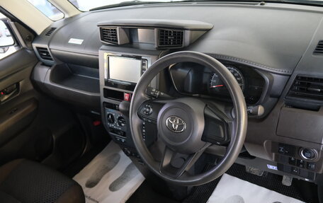 Toyota Roomy I, 2021 год, 1 279 000 рублей, 11 фотография