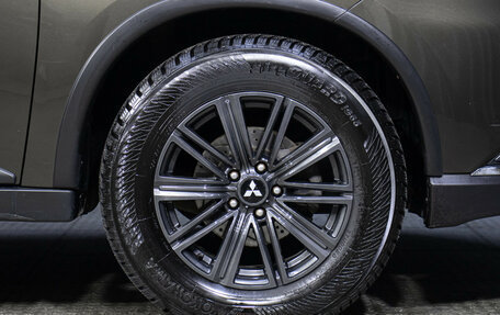 Mitsubishi Outlander III рестайлинг 3, 2020 год, 2 298 000 рублей, 24 фотография