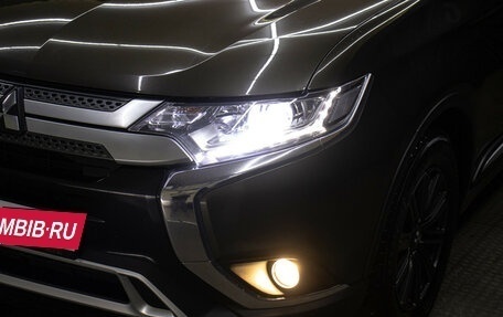 Mitsubishi Outlander III рестайлинг 3, 2020 год, 2 298 000 рублей, 23 фотография