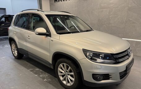 Volkswagen Tiguan I, 2015 год, 1 399 000 рублей, 3 фотография