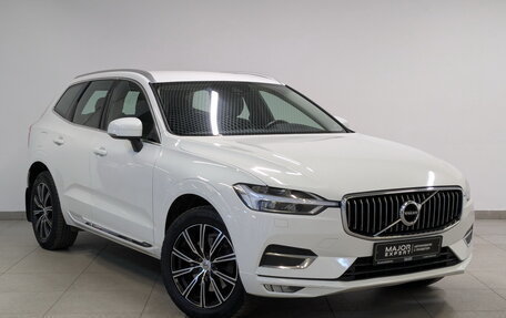 Volvo XC60 II, 2018 год, 3 350 000 рублей, 3 фотография