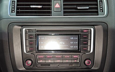 Volkswagen Jetta VI, 2014 год, 1 199 000 рублей, 14 фотография