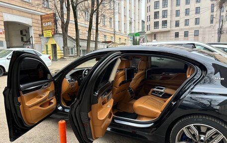 BMW 7 серия, 2017 год, 5 900 000 рублей, 6 фотография