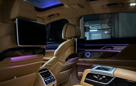 BMW 7 серия, 2017 год, 5 900 000 рублей, 11 фотография