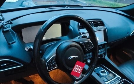 Jaguar F-Pace, 2016 год, 3 200 000 рублей, 3 фотография