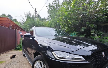 Jaguar F-Pace, 2016 год, 3 200 000 рублей, 28 фотография