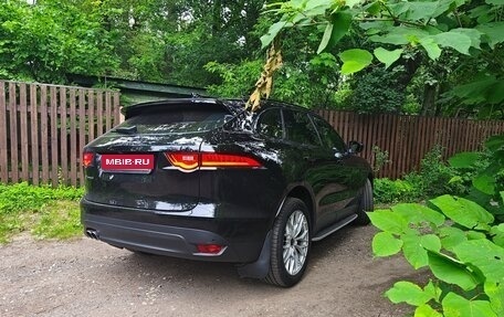 Jaguar F-Pace, 2016 год, 3 200 000 рублей, 29 фотография