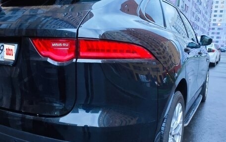 Jaguar F-Pace, 2016 год, 3 200 000 рублей, 33 фотография