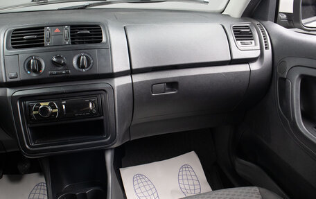 Skoda Fabia II, 2013 год, 379 000 рублей, 10 фотография