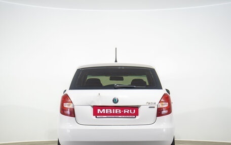 Skoda Fabia II, 2013 год, 379 000 рублей, 6 фотография
