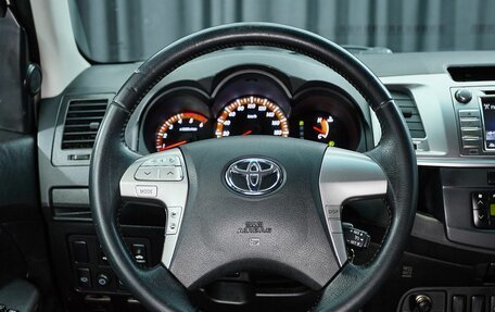 Toyota Hilux VII, 2014 год, 2 597 000 рублей, 16 фотография