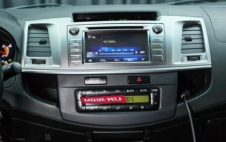 Toyota Hilux VII, 2014 год, 2 597 000 рублей, 18 фотография