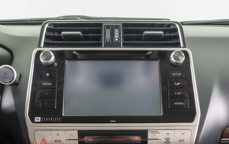 Toyota Land Cruiser Prado 150 рестайлинг 2, 2019 год, 7 149 000 рублей, 20 фотография