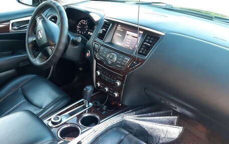 Nissan Pathfinder, 2014 год, 1 700 000 рублей, 8 фотография