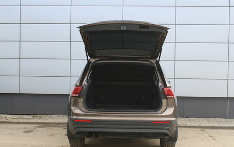 Volkswagen Tiguan II, 2020 год, 2 289 000 рублей, 13 фотография