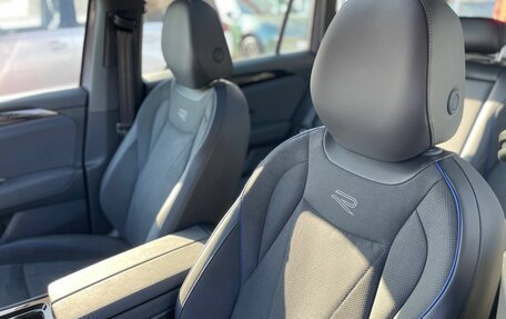 Volkswagen Tiguan, 2025 год, 4 890 000 рублей, 12 фотография