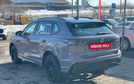 Volkswagen Tiguan, 2025 год, 4 890 000 рублей, 7 фотография