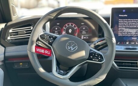 Volkswagen Tiguan, 2025 год, 4 890 000 рублей, 16 фотография