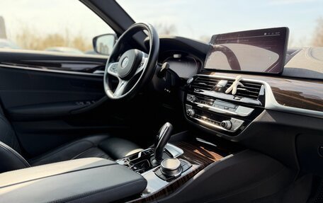 BMW 5 серия, 2020 год, 5 300 000 рублей, 17 фотография