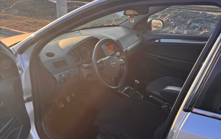 Opel Astra H, 2011 год, 380 000 рублей, 9 фотография