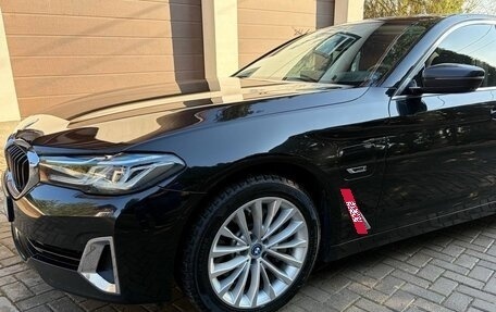 BMW 5 серия, 2021 год, 4 860 000 рублей, 9 фотография