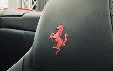 Ferrari Portofino, 2019 год, 22 700 000 рублей, 16 фотография