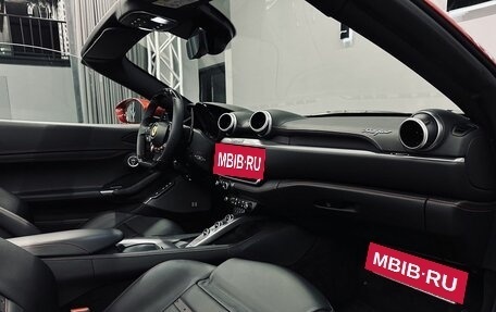 Ferrari Portofino, 2019 год, 22 700 000 рублей, 26 фотография