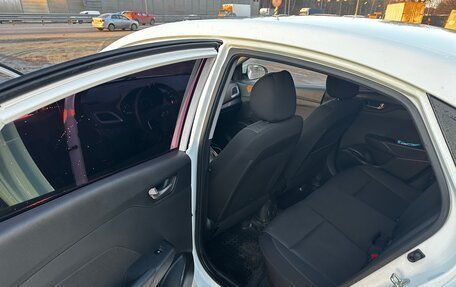 Hyundai Solaris II рестайлинг, 2019 год, 1 240 000 рублей, 8 фотография