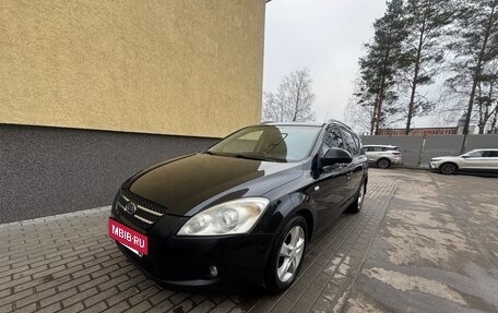 KIA cee'd I рестайлинг, 2008 год, 450 000 рублей, 15 фотография