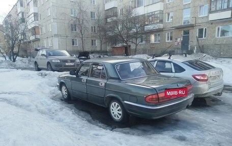 ГАЗ 3110 «Волга», 2003 год, 300 000 рублей, 6 фотография