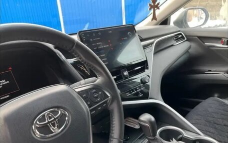 Toyota Camry, 2022 год, 3 900 000 рублей, 14 фотография