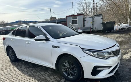 KIA Optima IV, 2018 год, 1 250 000 рублей, 8 фотография