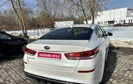 KIA Optima IV, 2018 год, 1 250 000 рублей, 9 фотография