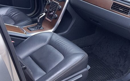 Volvo XC70 II рестайлинг, 2014 год, 1 790 000 рублей, 3 фотография