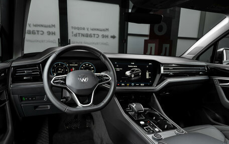 Volkswagen Touareg III, 2025 год, 12 100 000 рублей, 10 фотография