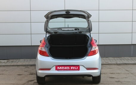 Hyundai Solaris II рестайлинг, 2015 год, 1 035 000 рублей, 13 фотография