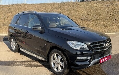 Mercedes-Benz M-Класс, 2012 год, 2 200 000 рублей, 1 фотография