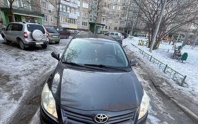 Toyota Auris II, 2010 год, 830 000 рублей, 1 фотография