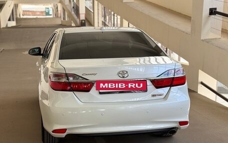 Toyota Camry, 2017 год, 2 275 000 рублей, 16 фотография