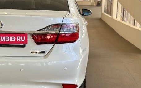 Toyota Camry, 2017 год, 2 275 000 рублей, 15 фотография