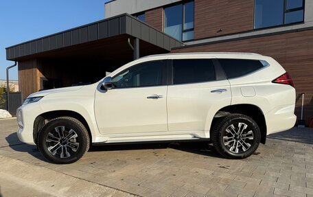 Mitsubishi Pajero Sport III рестайлинг, 2021 год, 4 200 000 рублей, 3 фотография